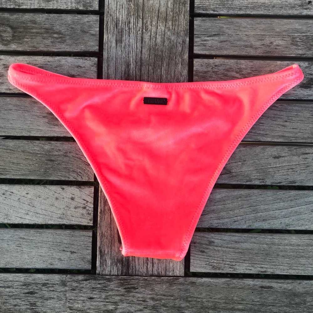 Triangl Pink Dreamland Velvet Bikini✨ SOLD - Picture 5 of 7